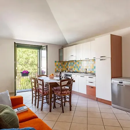 House In With Parking, Close To The Sea Appartement Àrbatax